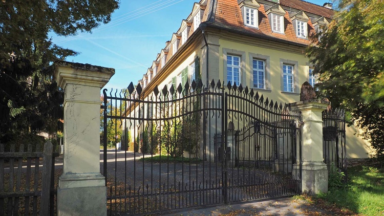 Schloss Massenbach aus Massenbach